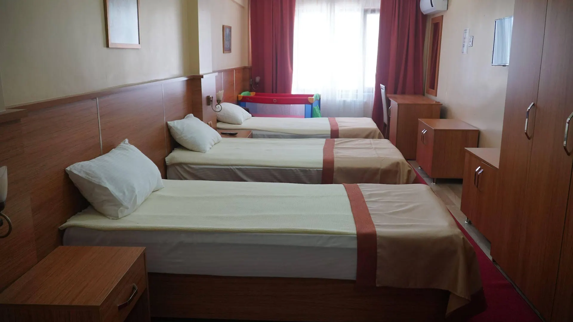 Bed & Breakfast Ihva Hotel Pierreloti Istanbul